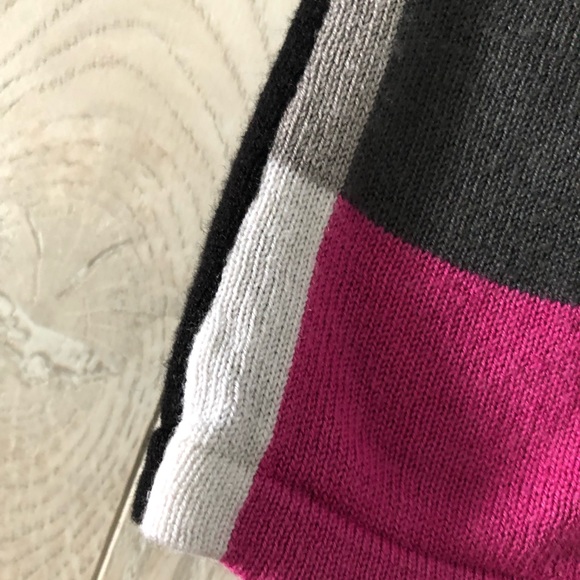 Taifun Collection Sleeveless V-Neck Checkered Knit Sweater Blouse - Picture 13 of 16